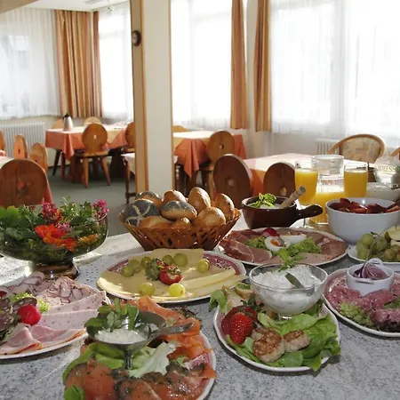 Gastehaus Kolle Garni Casa de hóspedes 2*